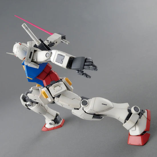 Bandai MG 1/100 RX-78-02 Gundam (Mobile Suit Gundam The Origin Ver.)