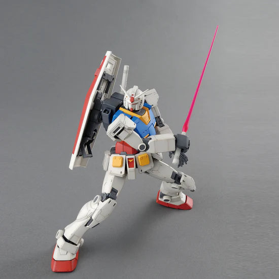 Bandai MG 1/100 RX-78-02 Gundam (Mobile Suit Gundam The Origin Ver.)