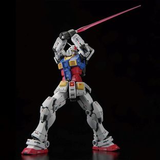 Bandai RG 1/144 #40 RX-78-2 Gundam (Ver. 2.0)